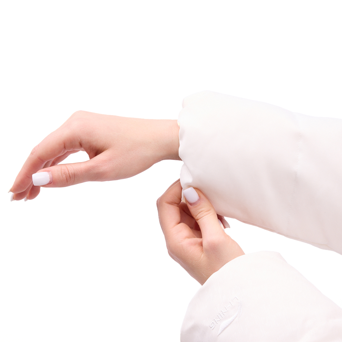 AYMV308-2 Пуховик Sports Style белый